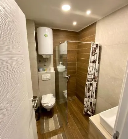 J&j Milmari L10 Apartment *